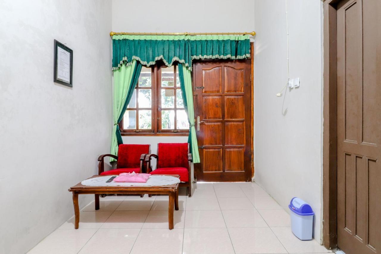 Homestay Damandiri Prambanan Syariah Salakan Экстерьер фото